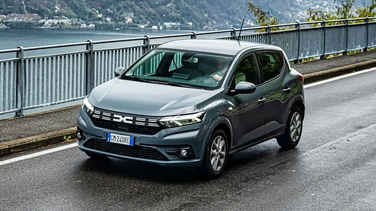 رنوی مشهور ایرانی