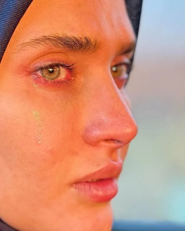 ساناز سعیدی بازیگر تلویزیون