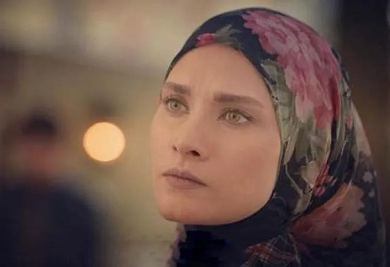 ساناز سعیدی بازیگر