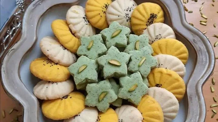 شیرینی حلوایی پسته‌ای خانگی1