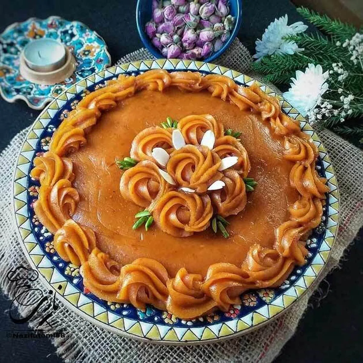 طرز تهیه حلوای شیرعسلی