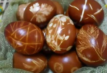 رنگ کردن تخم مرغ
