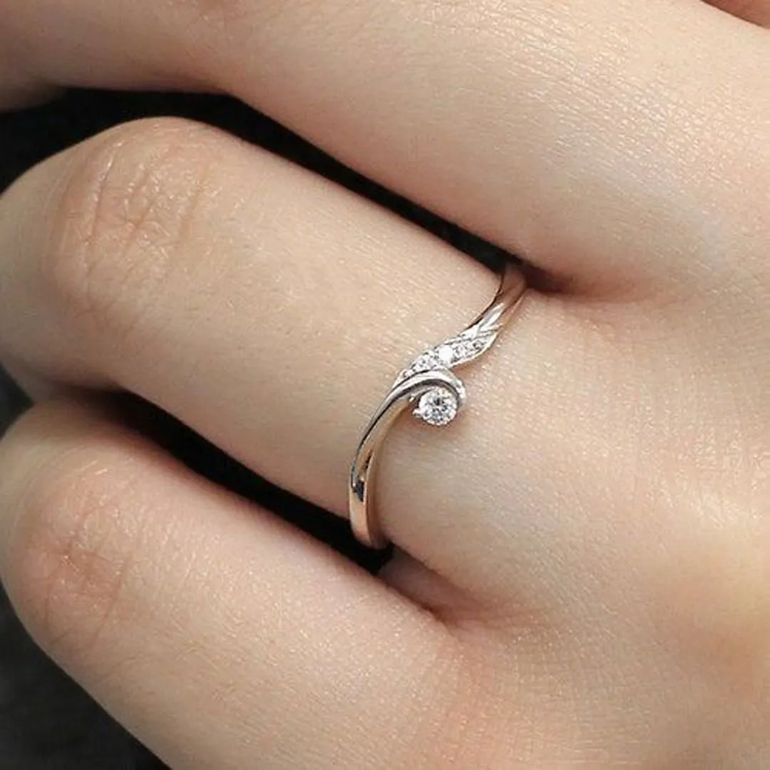 انگشتر خاص و ظریف زنانه