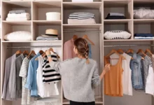 10 وسیله‌ ای که هرگز نباید در کمد اتاق خواب نگهداری کنید