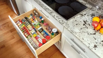 بدترین جای آشپزخانه برای نگهداری ادویه اینجاست