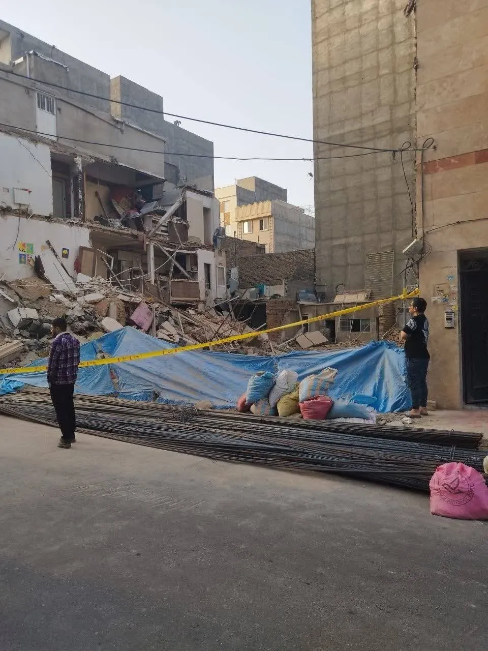 ریزش ساختمان