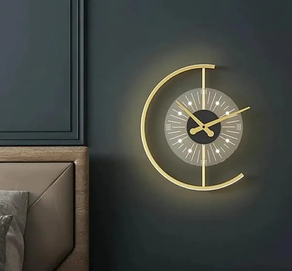 ساعت دیواری