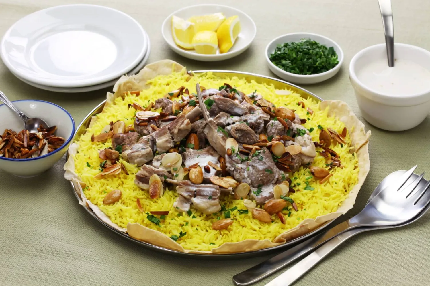طرز تهیه منسف اردنی؛ غذا‌های محبوب عربی