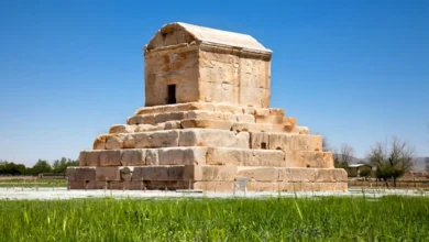 بنای مجلل تاریخی