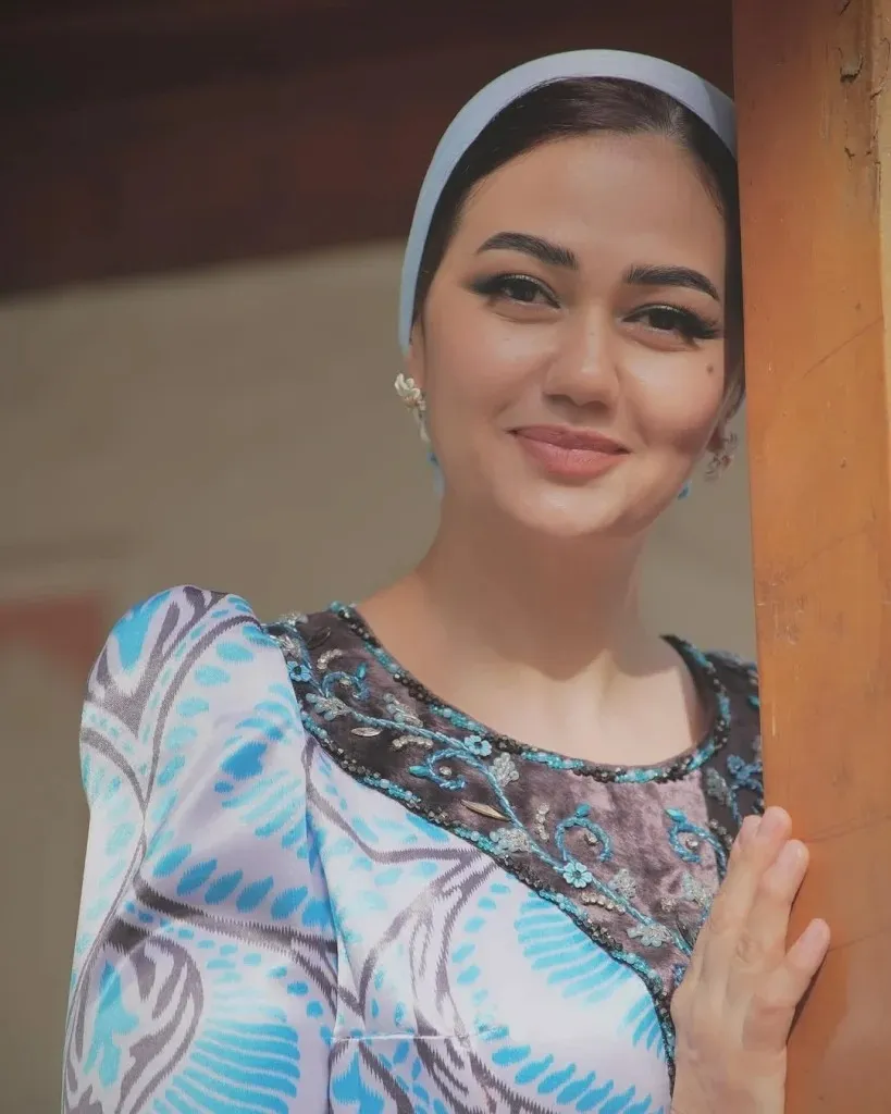 تهمینه رجبوا