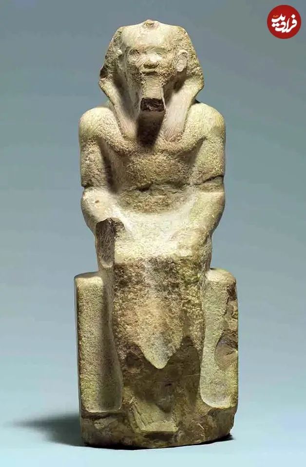 3 129