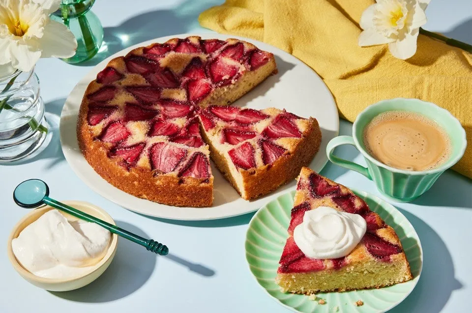 Strawberry cake