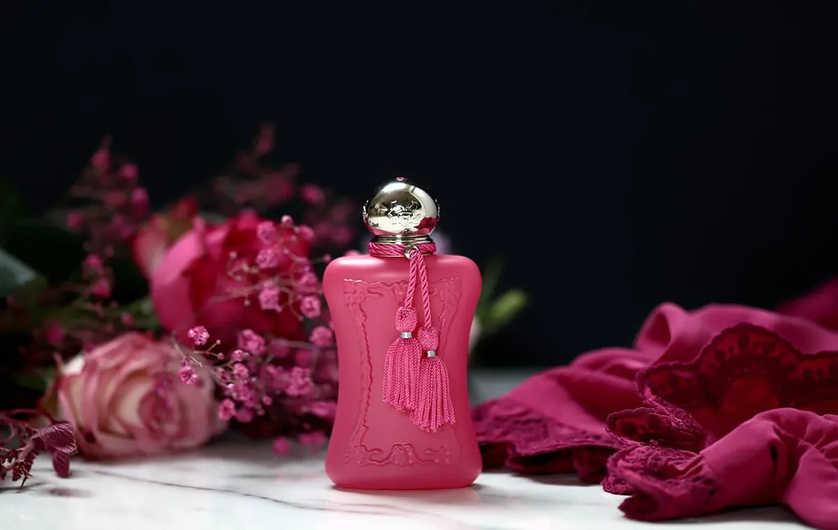 عطر زنانه لاکچری