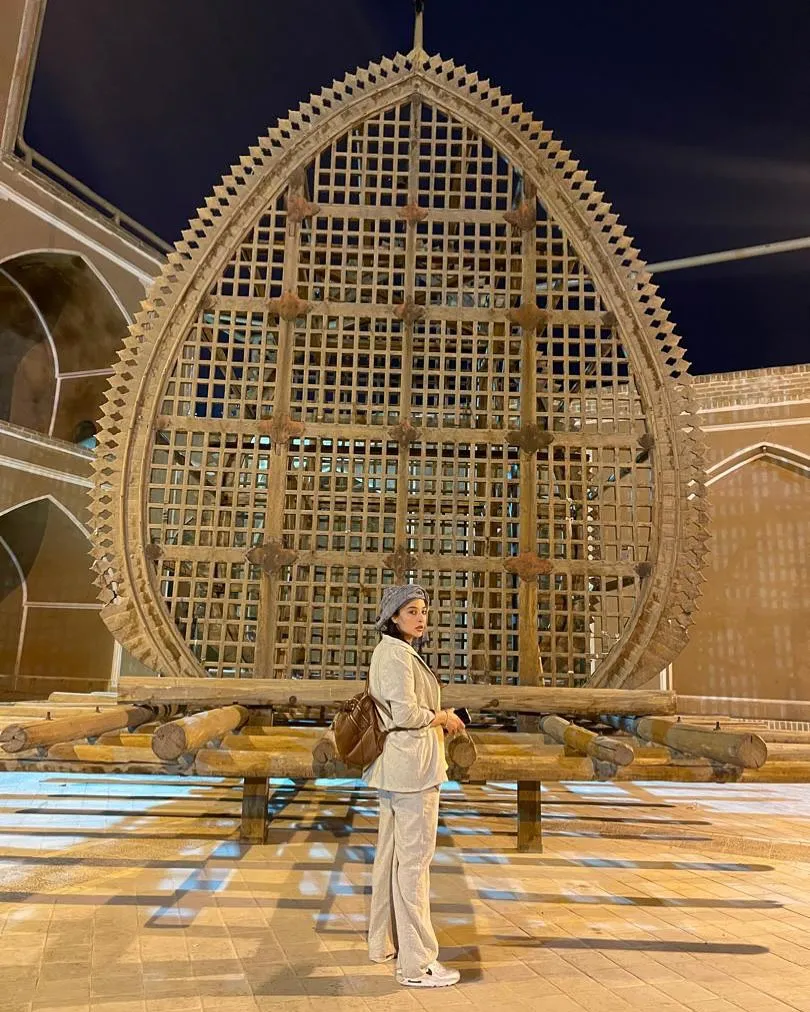 آناهیتا درگاهی