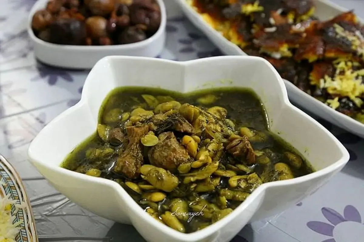 خورش باقلا سبز لبنانی