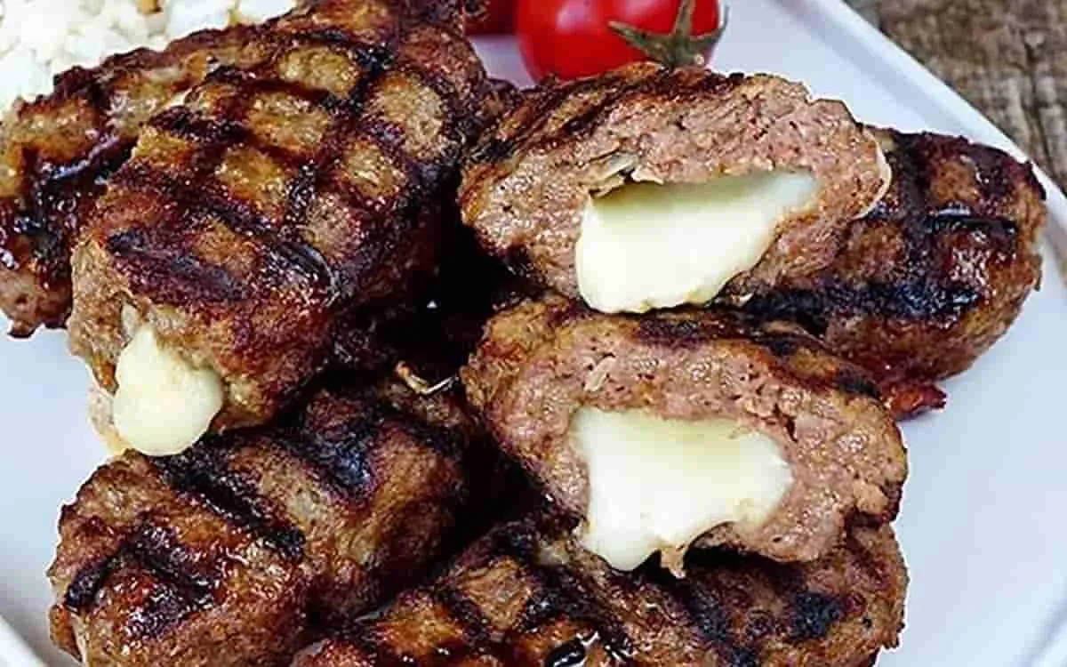 طرز تهیه کباب تابه‌ ای پنیری