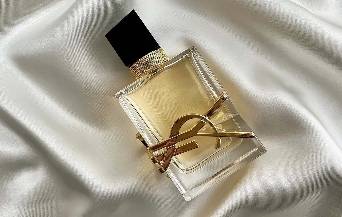 عطر زنانه لاکچری
