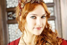 مریم اوزرلی ، بازیگر نقش خرم سلطان و فرزندانش