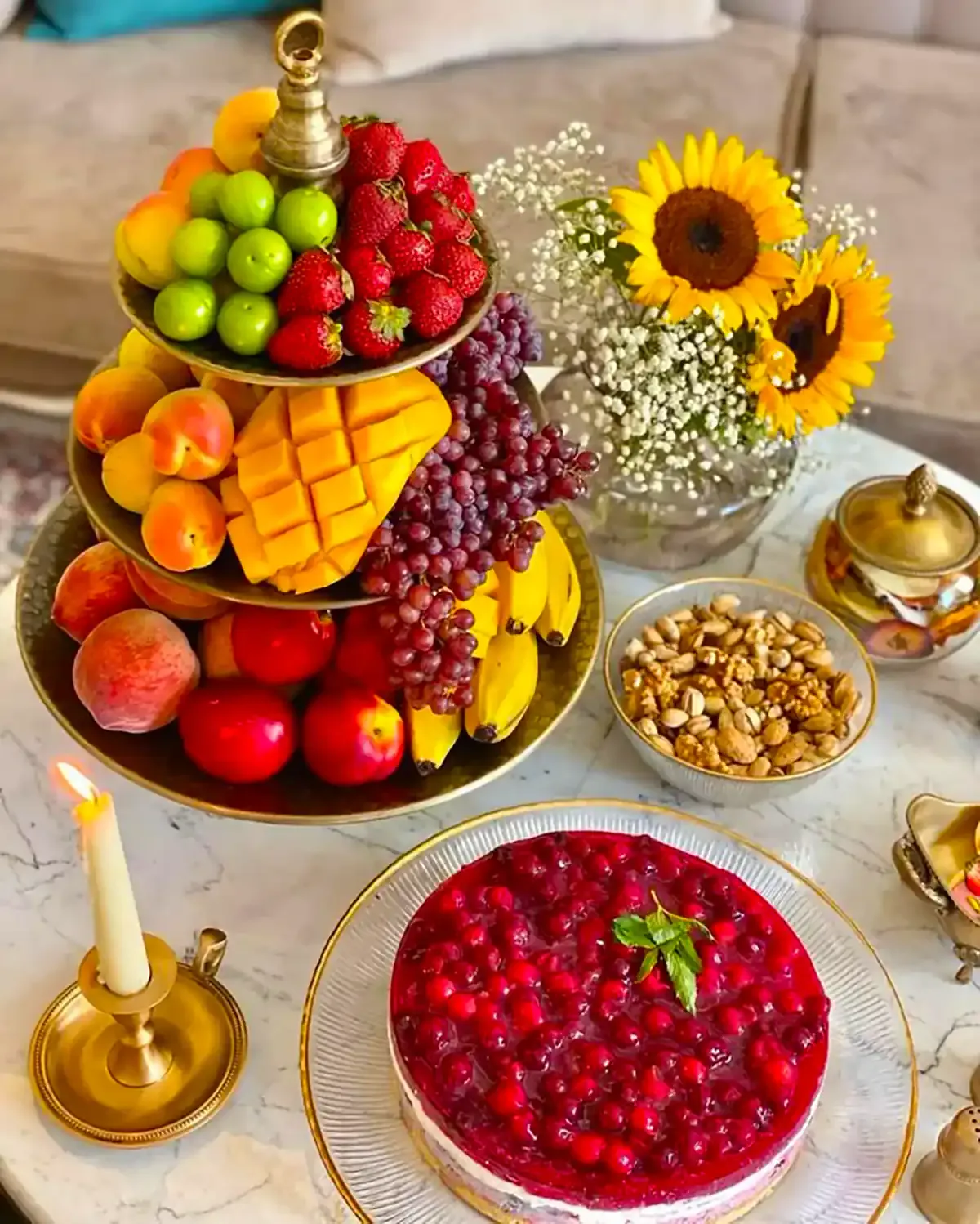 چیدمان میز پذیرایی