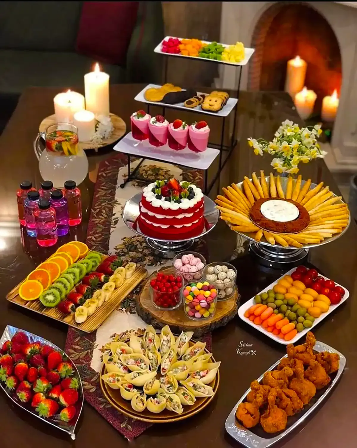 چیدمان میز پذیرایی