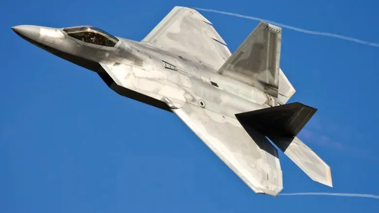 جنگنده F-22 رپتور