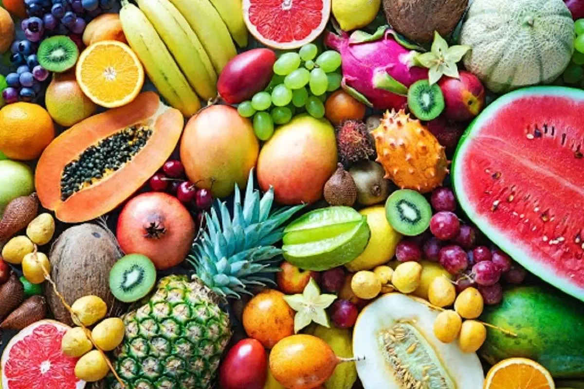 چه خوراکی‌ هایی آب بدن را زیاد می‌کنند؟