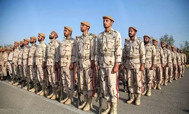 سربازان