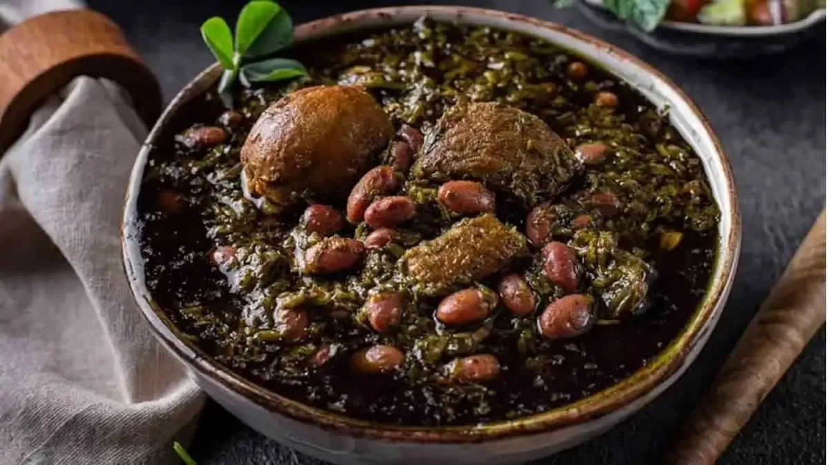 ۱۰ راز خوشمزه شدن قرمه‌سبزی1
