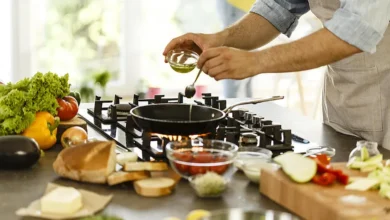 ۵ روش خانگی برای رفع ترشی غذا