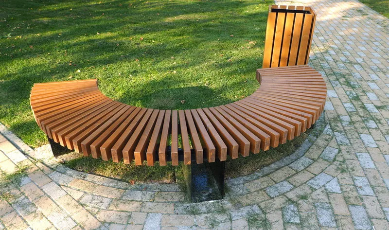 11 31
