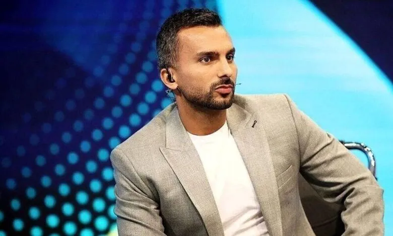 بیوگرافی