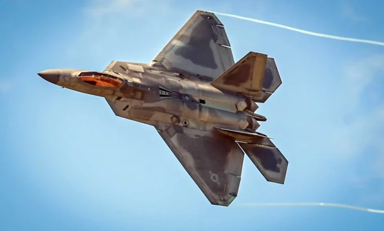 جنگنده F-22 رپتور