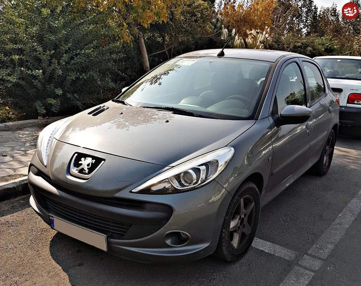 جک J4