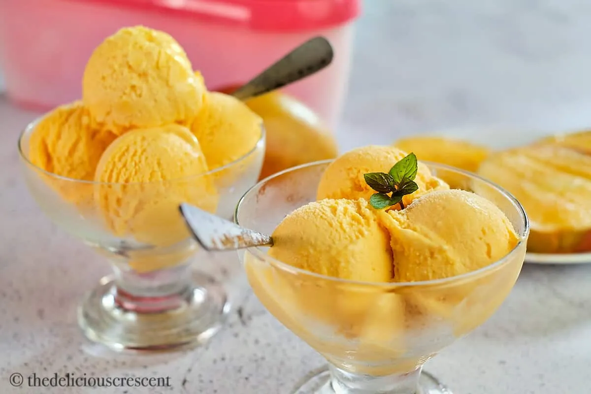 Mango ice cream