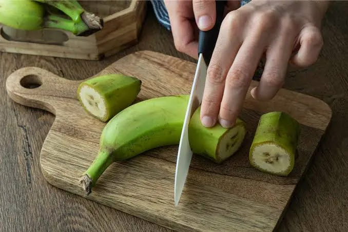 2 306