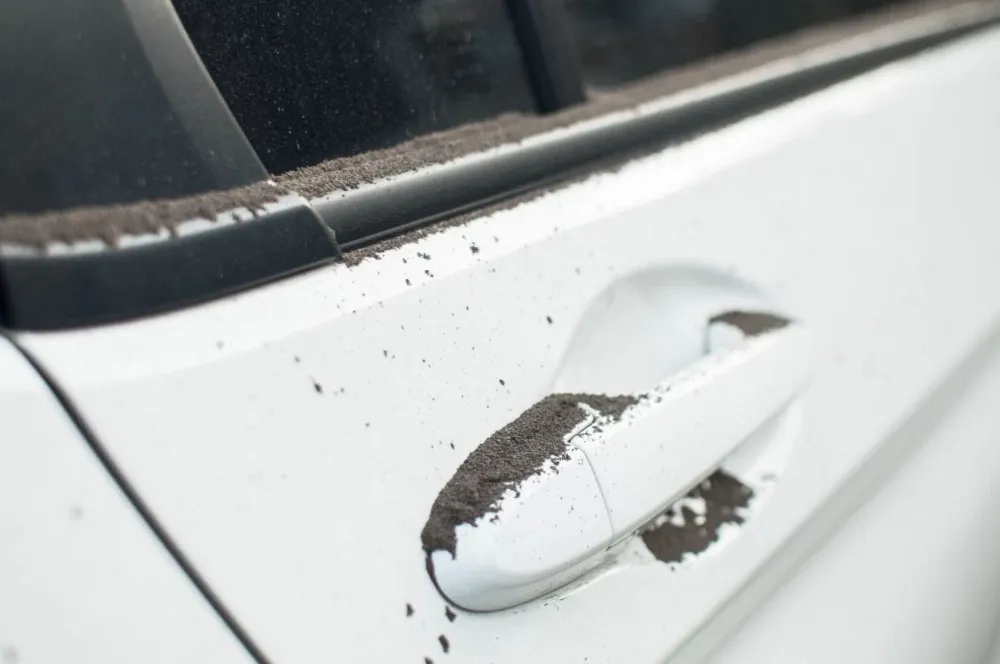 نکات مطمئن برای پاک کردن سیمان از روی خودرو 2 2 541