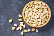 جوانی چِشم
