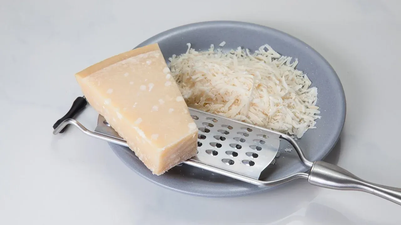 3 561