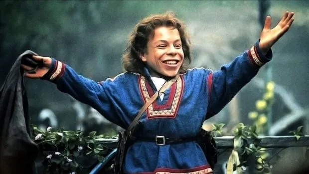 8 129