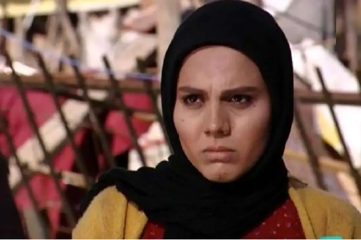 آزاده زارعی بازیگر آوای باران
