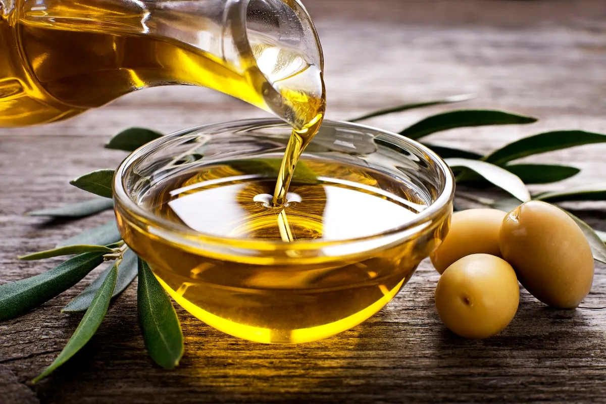 اسید اولئیک چگونه بر افزایش وزن تأثیر می‌گذارد؟