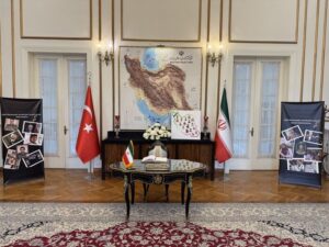 ابراز همدردی ترکیه با مردم ایران؛ دفتر یابود شهدای تجاوز رژیم صهیونیستی امضا شد 2 یادبود2