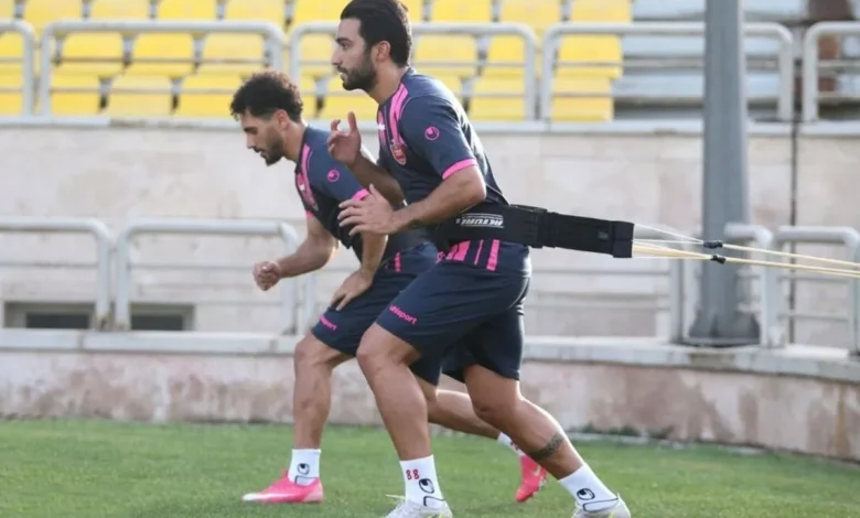 مس