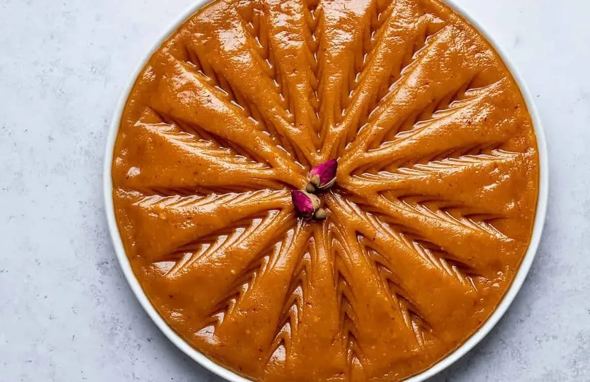 طرز تهیه حلوا نذری برای ۴۰۰ نفر 1