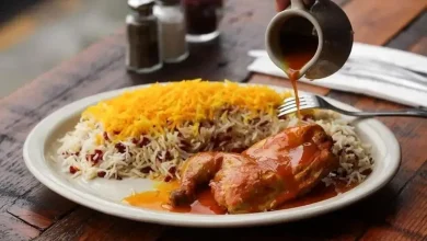 طرز تهیه مرغ کَره‌ ای با خوراک شاه پلو