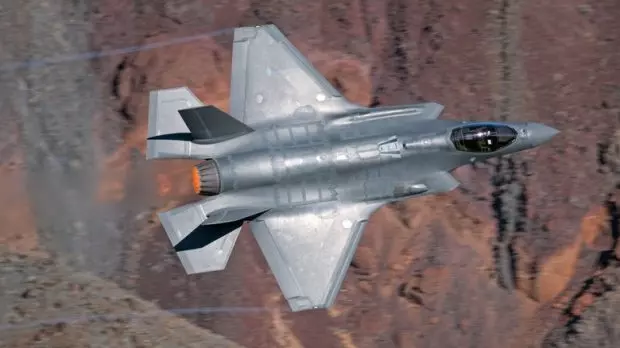 جنگنده F-35
