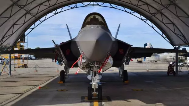 جنگنده F-35