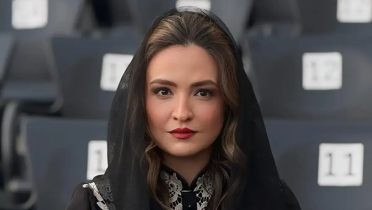 گلاره عباسی