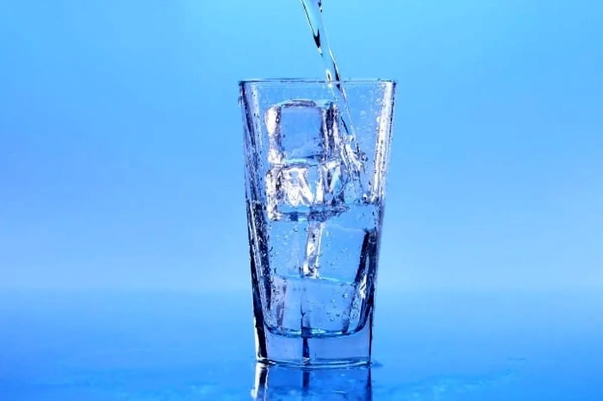 نوشیدنی