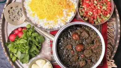 بهترین چاشنی و سالاد برای قورمه‌سبزی